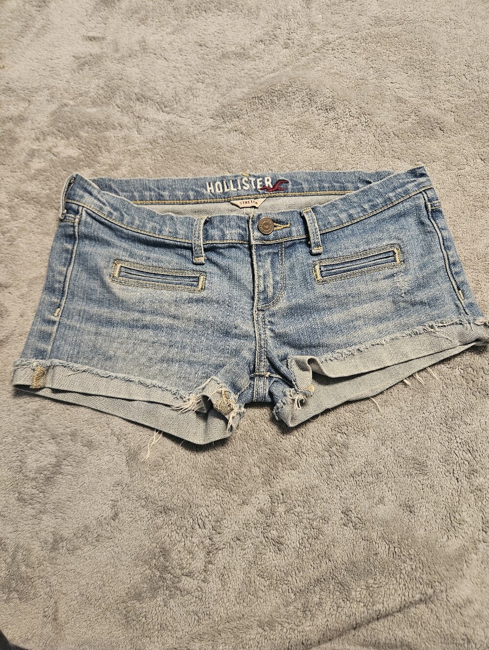 Y2K Hollister Micro Mini Denim Low Rise Shorts Size 1 30x2"